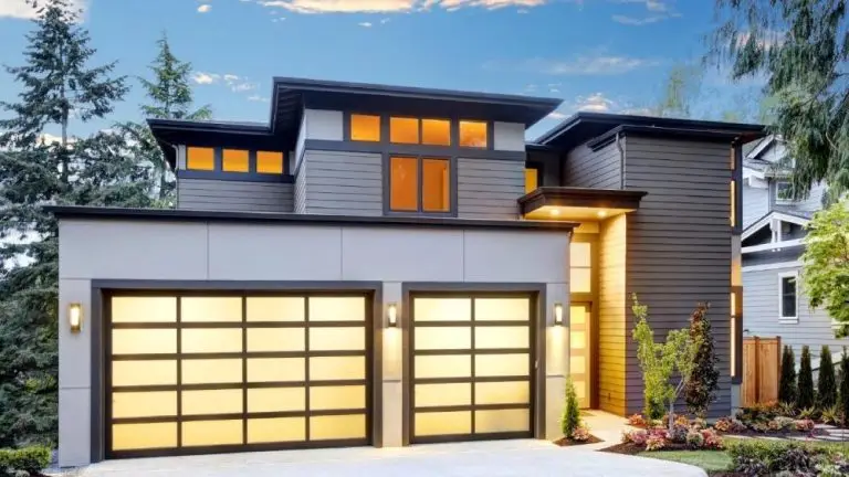 Garage Door Repair or Replace? How to Decide for Homeowners in the GTA
